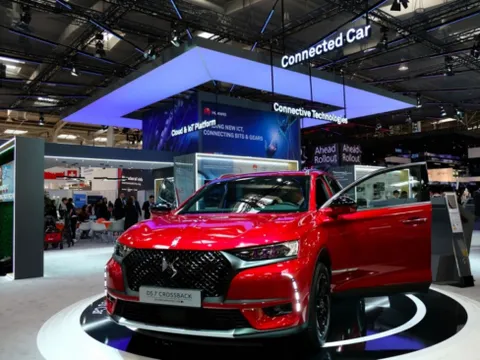 Ra mắt chiếc xe hơi kết nối thông minh đầu tiên