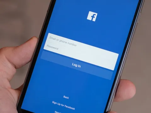 Cách đăng xuất Facebook từ xa khi đãng trí