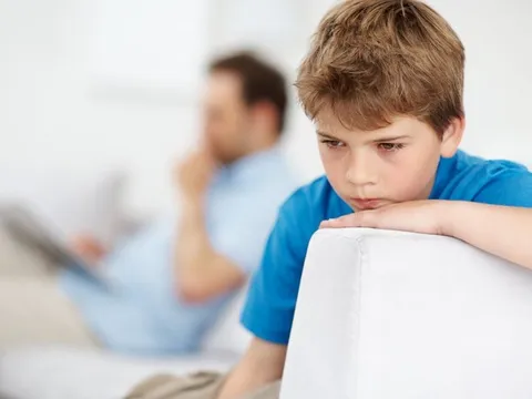 Cần lắm sự cảm thông và giáo dục đúng cách với trẻ tự kỷ