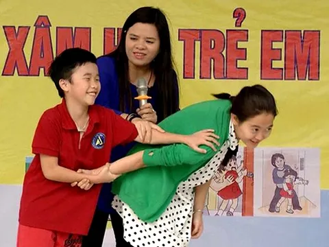 Chương trình tiểu học mới chưa chú trọng kỹ năng sống và giới tính