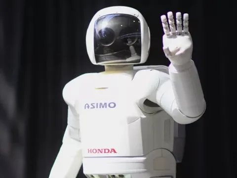 Vĩnh biệt Asimo, chú robot đáng yêu nhưng vô dụng của Honda