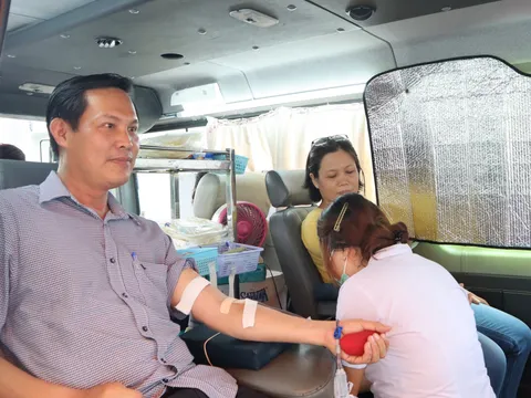 Nghĩa cử cao đẹp của người dân huyện Hóc Môn