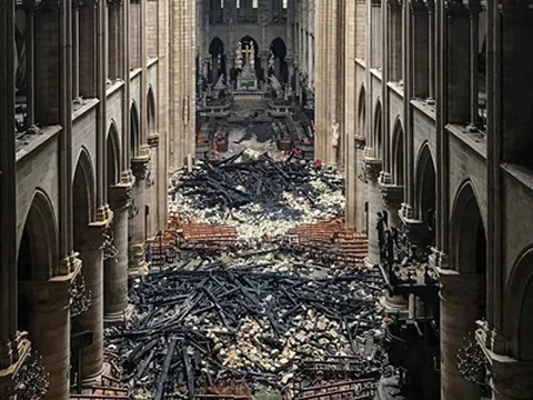 Rất khó để phục dựng Nhà thờ Đức Bà như ban đầu
