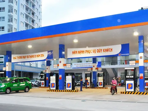 Petrolimex giảm giá xăng vào thứ sáu hàng tuần