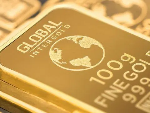 Giá vàng tiếp tục chìm dưới đáy sâu