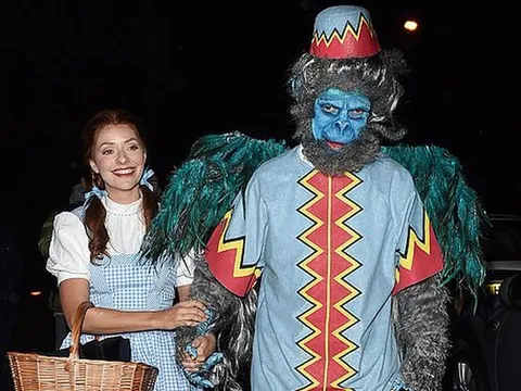 Đêm Halloween, "sao" hóa trang thế nào?