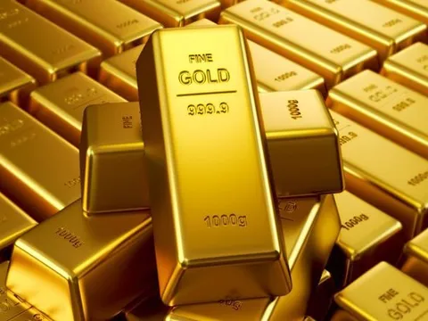 Giá vàng đột ngột tăng mạnh trước thềm 8/3