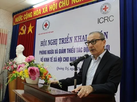 Triển khai dự án truyền thông bom mìn