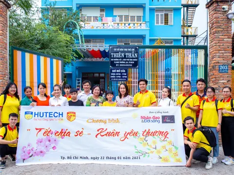 Mang Tết sớm đến với trẻ em mồ côi