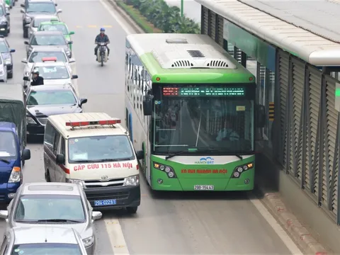 Buýt BRT ngày càng bộc lộ sự bất cập: Được ưu ái, nhưng hiệu quả không tương xứng