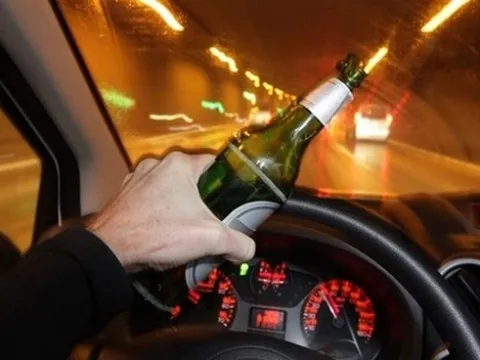 Rượu, bia – Mối nguy hiểm khi tham gia giao thông