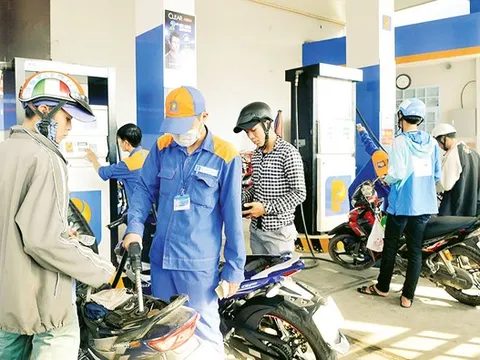 Chiều 7/4, giá xăng dầu đồng loạt tăng