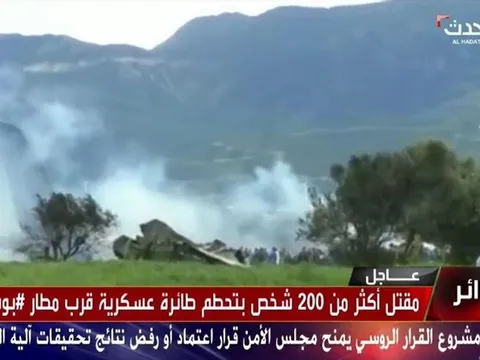 Máy bay quân sự rơi ở Algeria, 257 người thiệt mạng