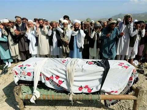 UAV Mỹ không kích nhầm khiến 30 dân thường Afganistan thiệt mạng