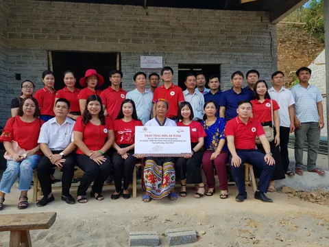 Hỗ trợ 30 ngôi nhà an toàn cho cộng đồng