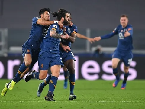 Juventus bị loại khỏi Champions League