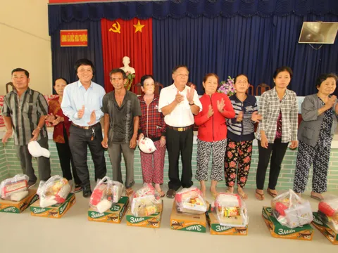 Chung tay xoa dịu nỗi đau da cam