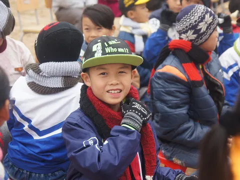 Hành trình “Khăn ấm tình thương 2017”