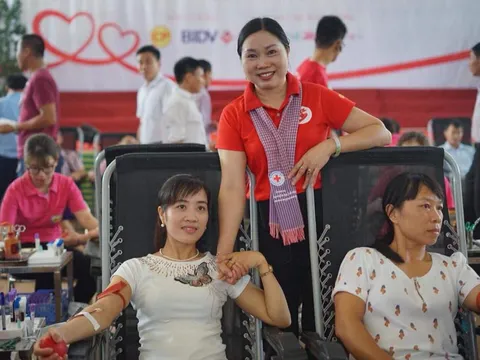 Hơn 3.000 người dân xứ Thanh đăng ký hiến máu