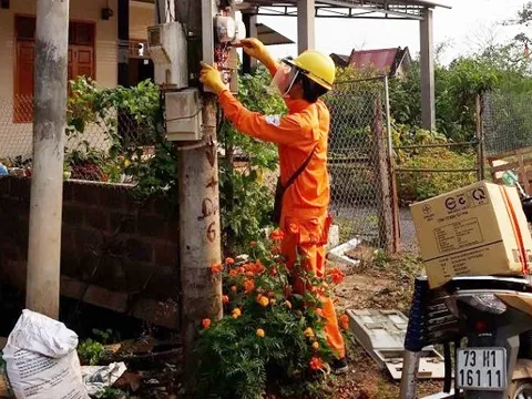 Điện lực Quảng Bình tăng cường kiểm soát sản lượng bất thường trong mùa nắng nóng