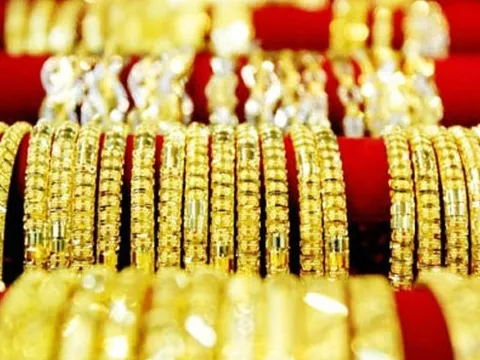 Giá vàng ngày 23/8 giảm nhẹ
