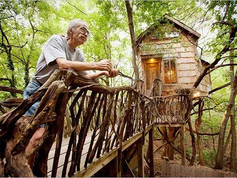 Choáng ngợp trước vẻ đẹp 10 ngôi nhà làm hoàn toàn bằng vật liệu tái chế