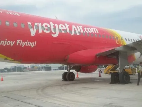 VietJet Air lên tiếng về thông tin máy bay nổ lốp ở sân bay Tân Sơn Nhất