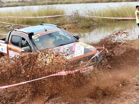 Sôi động, hấp dẫn giải ô tô địa hình – KOP 2018