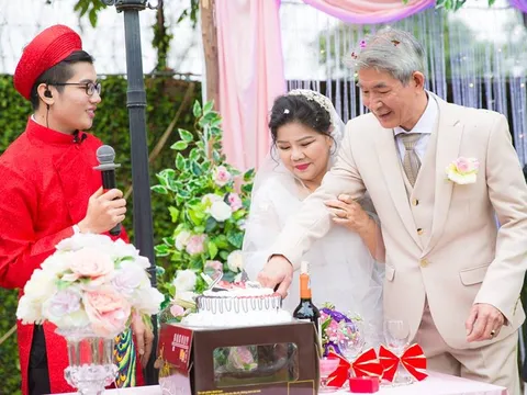 NSND Thanh Hoa lần đầu nói về đám cưới ở tuổi 70