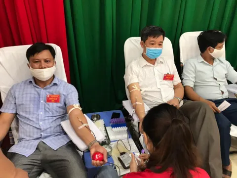 Tiếp nhận 734 đơn vị máu trong Ngày hội hiến máu tình nguyện