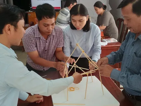 Nâng cao năng lực cho đội ứng phó thiên tai thảm họa và cán bộ chữ thập đỏ