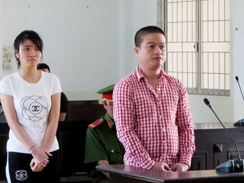 Bán ma túy, hai vợ chồng cùng nhau lĩnh án