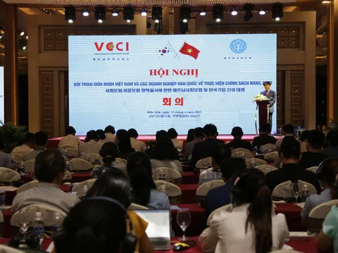 BHXH Việt Nam đối thoại với các doanh nghiệp Hàn Quốc