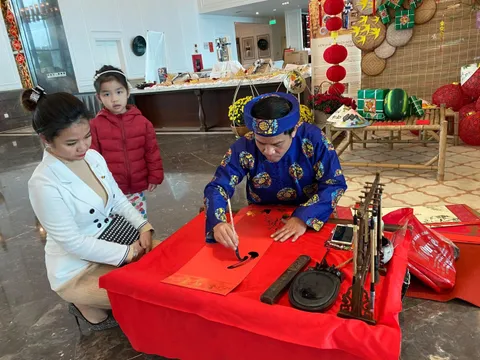 Nhộn nhịp săn tour, combo ưu đãi du Xuân Tân Sửu 2021