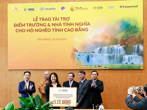 'Bầu Hiển' ủng hộ 5 tỷ đồng xây điểm trường và nhà tình nghĩa cho người nghèo tỉnh Cao Bằng