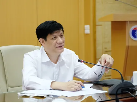 Sớm nhất 6 tháng cuối năm 2021 mới có vắc xin Covid-19 tại Việt Nam