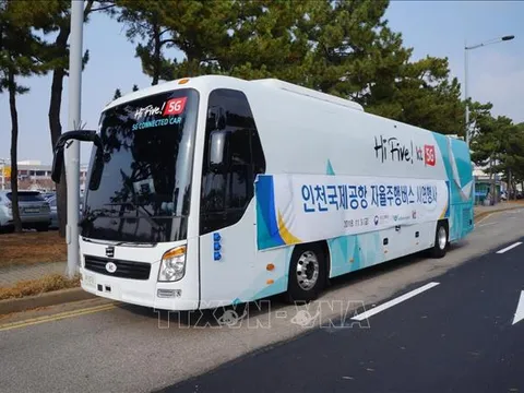 Thử nghiệm xe buýt tự hành tại Nhật Bản