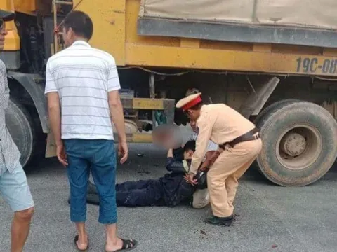 Phú Thọ: Một chiến sĩ Cảnh sát PCCC bị thương nặng, sau khi đi chữa cháy về