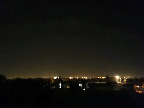 Thủ đô Tripoli của Lybia bị nã hàng loạt tên lửa, nhiều người thương vong