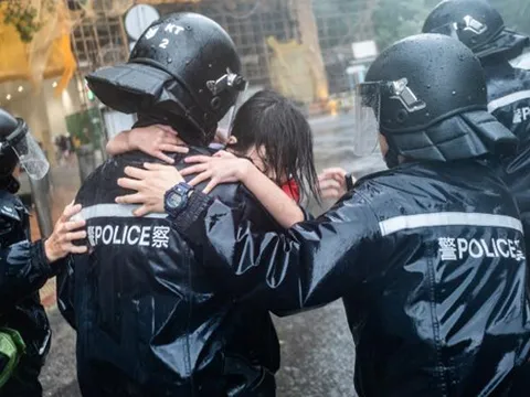 Bão Mangkhut làm chết 64 người ở Philippines, 2 người ở Trung Quốc