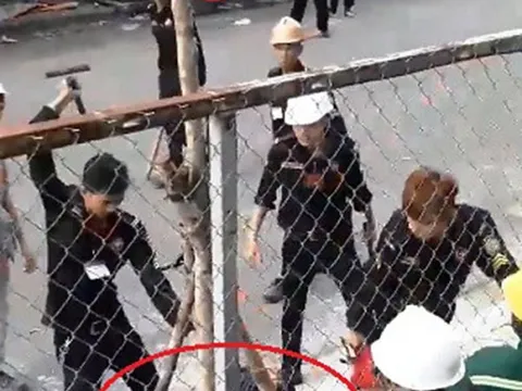 Hé lộ nguyên nhân nhóm bảo vệ đánh hội đồng dã man hai công nhân