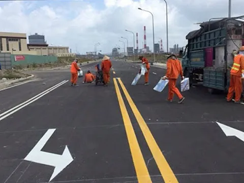 Yêu cầu tăng cường công tác sửa chữa, bảo trì quốc lộ, đường cao tốc