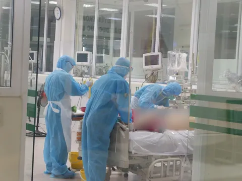 BN 453 tử vong sau khi có 3 lần xét nghiệm âm tính với Covid-19