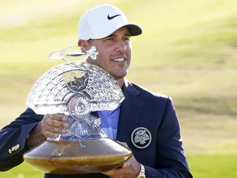 Ghi 2 eagle ở ngày cuối, Brooks Koepka vô địch WMPO 2021