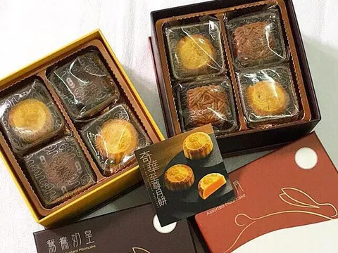 Buôn bánh trung thu xách tay, lãi 300 triệu đồng/tháng