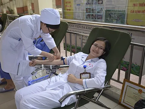 5 năm, tiếp nhận gần 17 nghìn đơn vị máu
