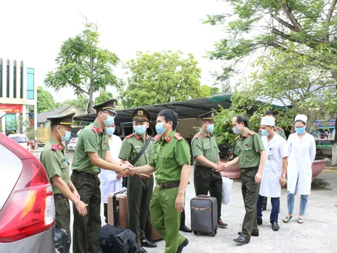 CBCS Bệnh viện Công an tỉnh Thanh Hóa chi viện TP. Hồ Chí Minh chống dịch bệnh Covid-19