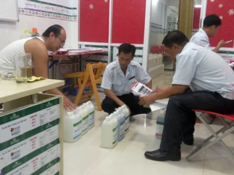 Đình chỉ hoạt động một chi nhánh công ty sản xuất chế phẩm sinh học