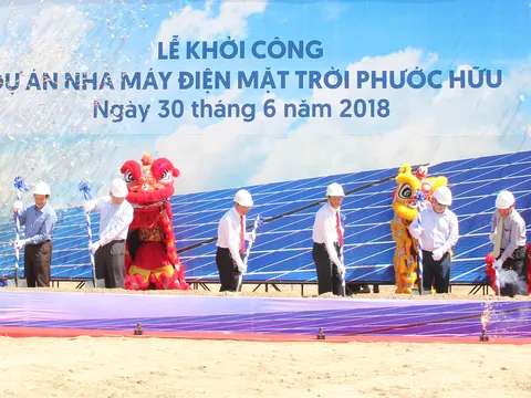 Khởi công dự án nhà máy điện mặt trời Phước Hữu