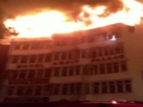 Cháy khách sạn tại Ấn độ làm ít nhất 21 người thương vong